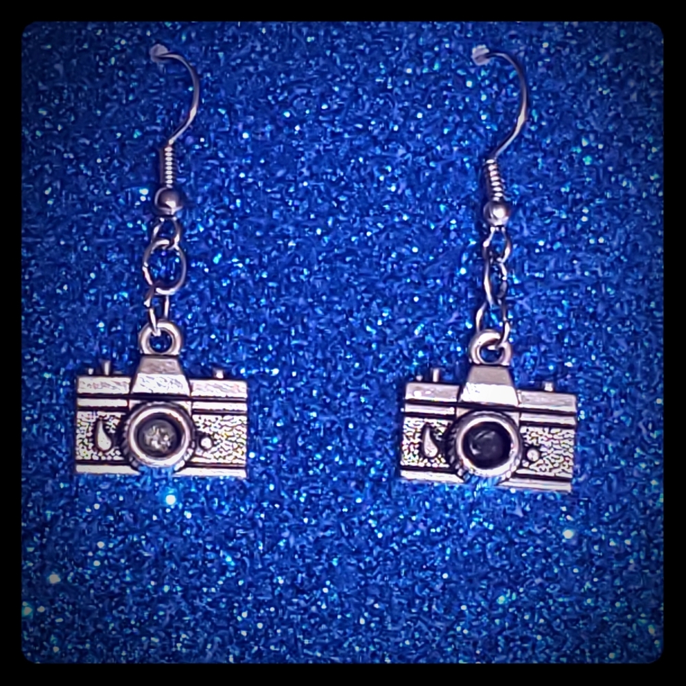 Photography Retro Camera Earrings